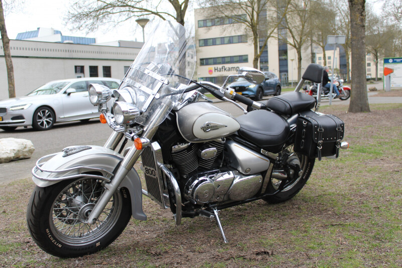 Suzuki VL 800  Intruder VL 800