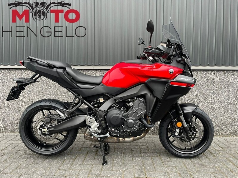 Yamaha TRACER 9