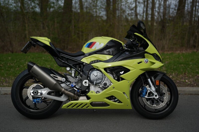 BMW M 1000 RR