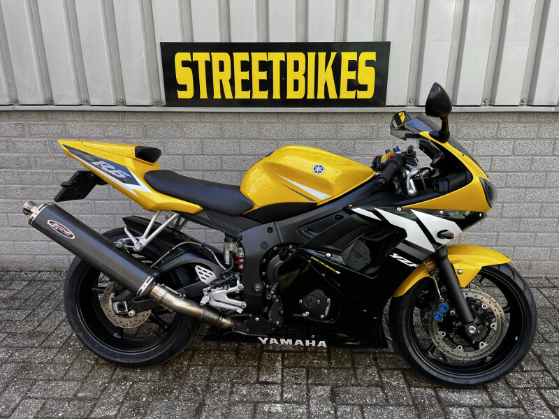 YAMAHA YZF R6