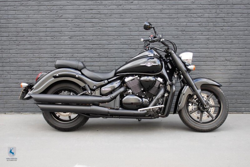 Suzuki C 1500 BT Intruder / Nederlandse motor / Super compleet