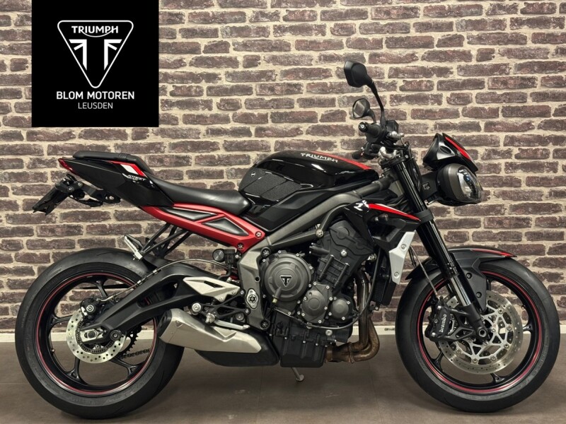 Triumph STREET TRIPLE R