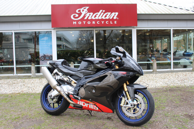 Aprilia RSV4 Factory  RSV 1000 Factory