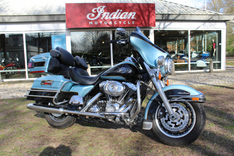 Harley-Davidson Ultra Classic  FLHTCU Ultra-Glide Classic