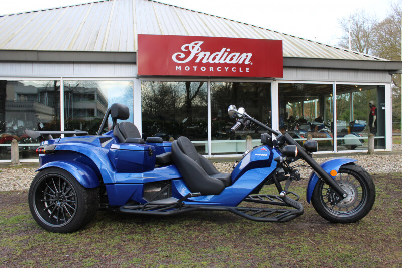 Rewaco RF1  Pur 3 GT Black-Line Trike