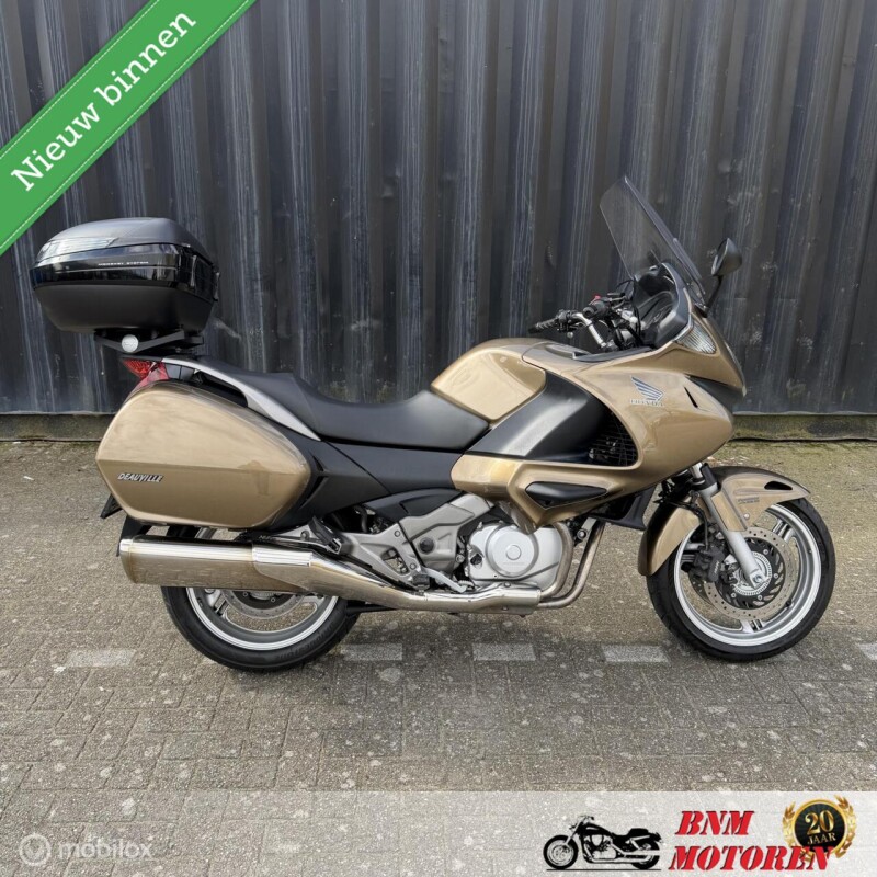 Honda NT 700 Deauville