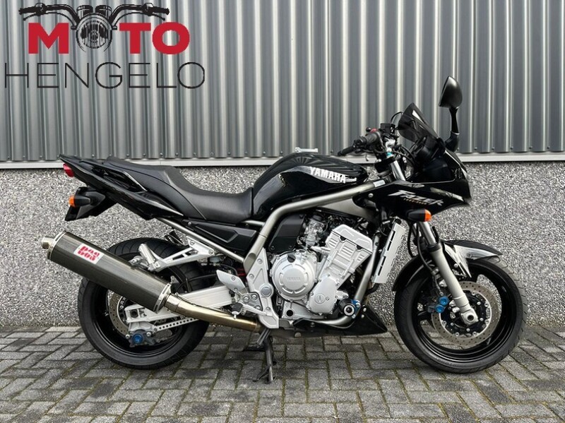 Yamaha FZS 1000 FAZER