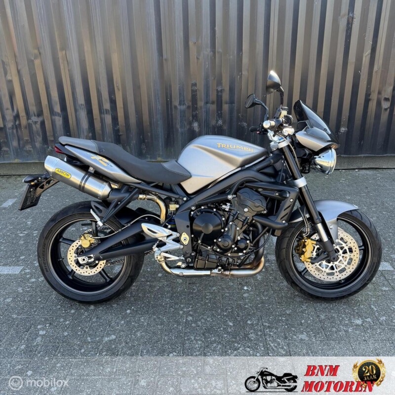 Triumph Street Triple 675 R