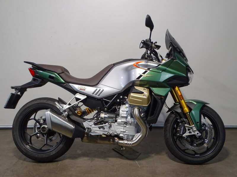 Moto Guzzi V 100 MANDELLO S