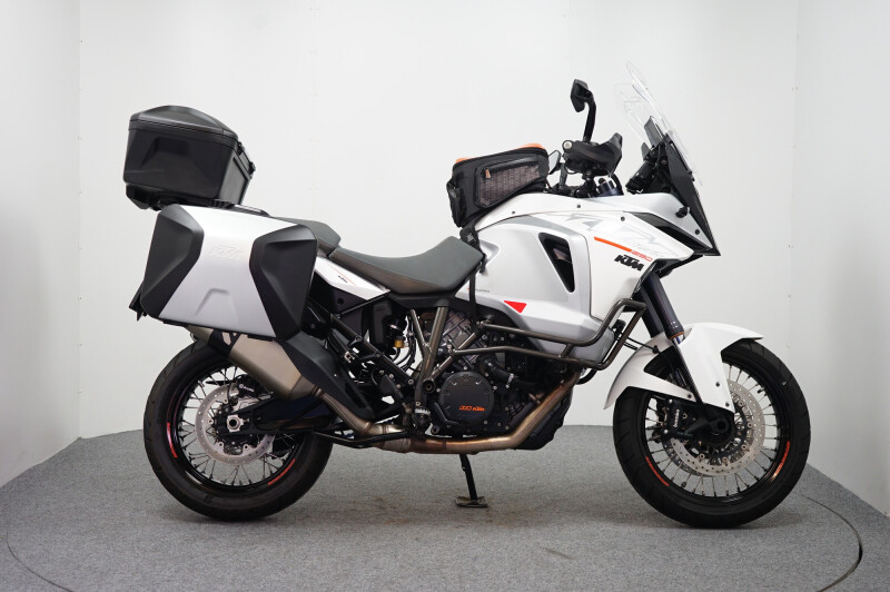 KTM 1290 SUPER ADVENTURE