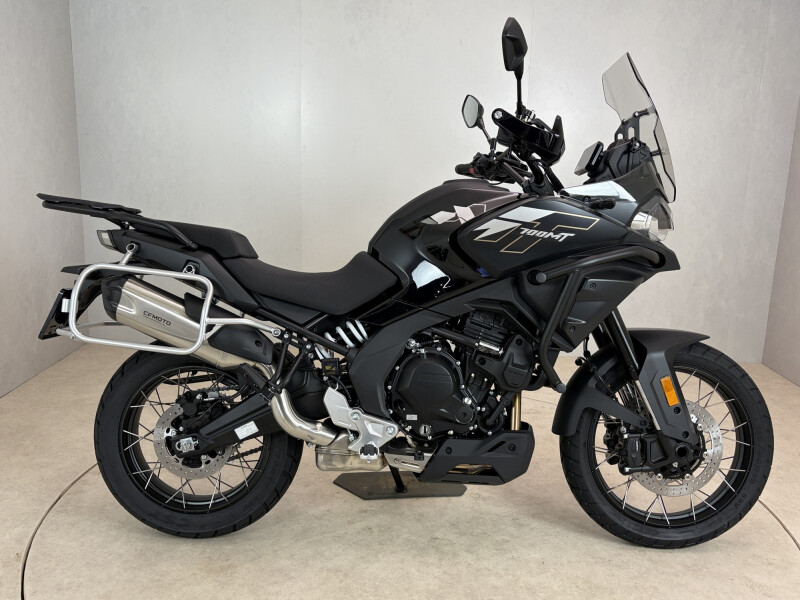 Cfmoto 700MT ADV