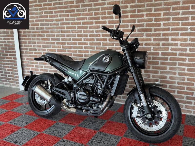 Benelli Leoncino 500, Absolute NIEUWSTAAT!!