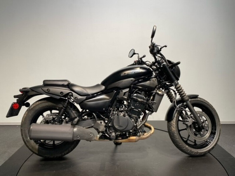 Kawasaki Eliminator 500 SE