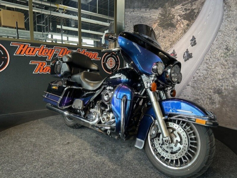 Harley-Davidson FLHTK ULTRA LIMITED