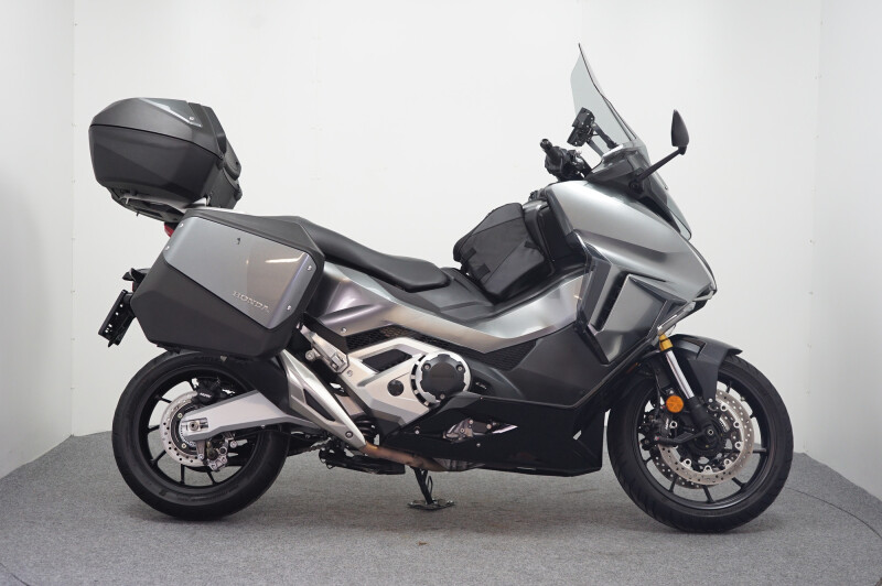 Honda FORZA 750 GERESERVEERD AG