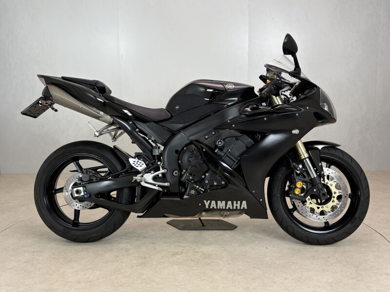 Yamaha YZF-R1
