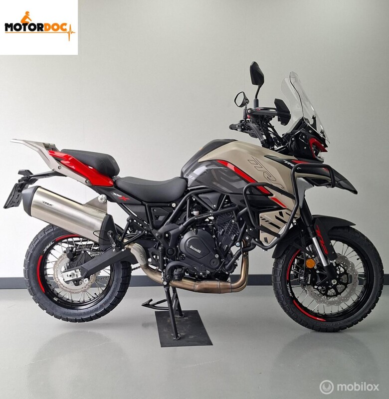 Benelli TRK 702 X 702X