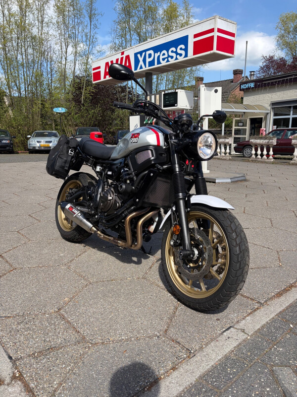 Yamaha Tour XSR700 XTribute