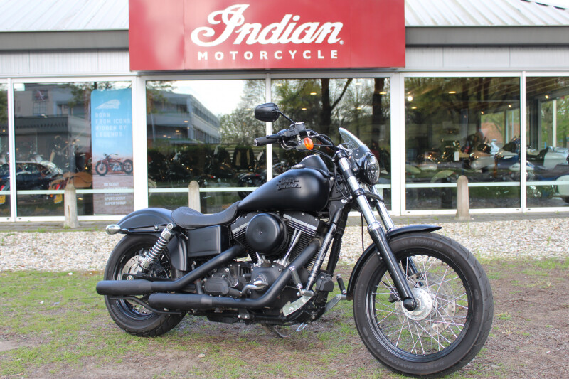 Harley-Davidson Dyna Street Bob  FXD-B Street-Bob