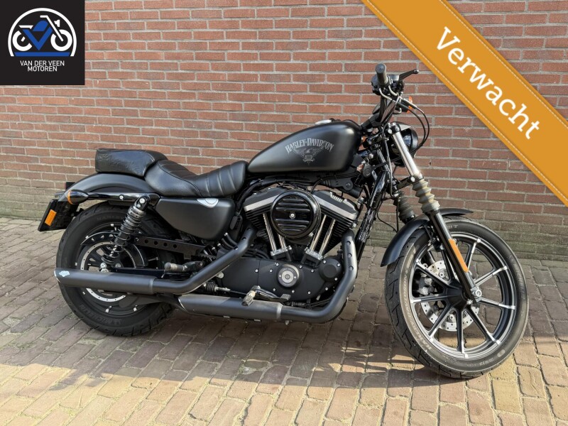 Harley Davidson XL 883N Sportster Iron