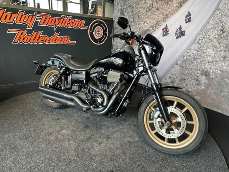 Harley-Davidson FXDLS Dyna Vivid Black