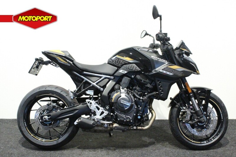 Suzuki GSX-8S