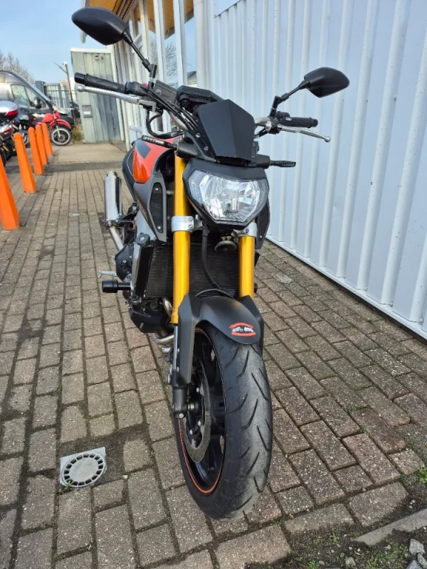 Yamaha MT-09 stoere naked bike - € 5.750 - foto 3
