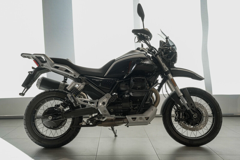 Moto Guzzi V85 TT TRAVEL