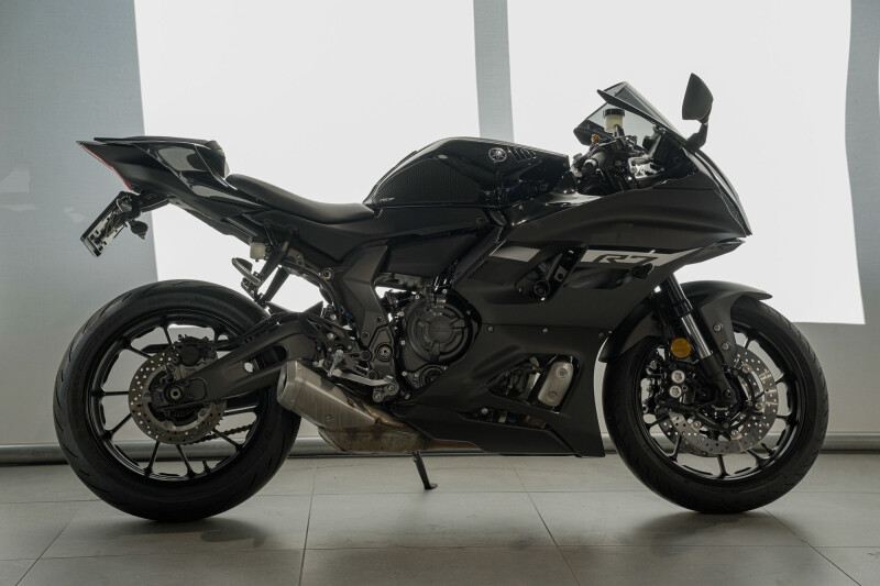 Yamaha YZF R7