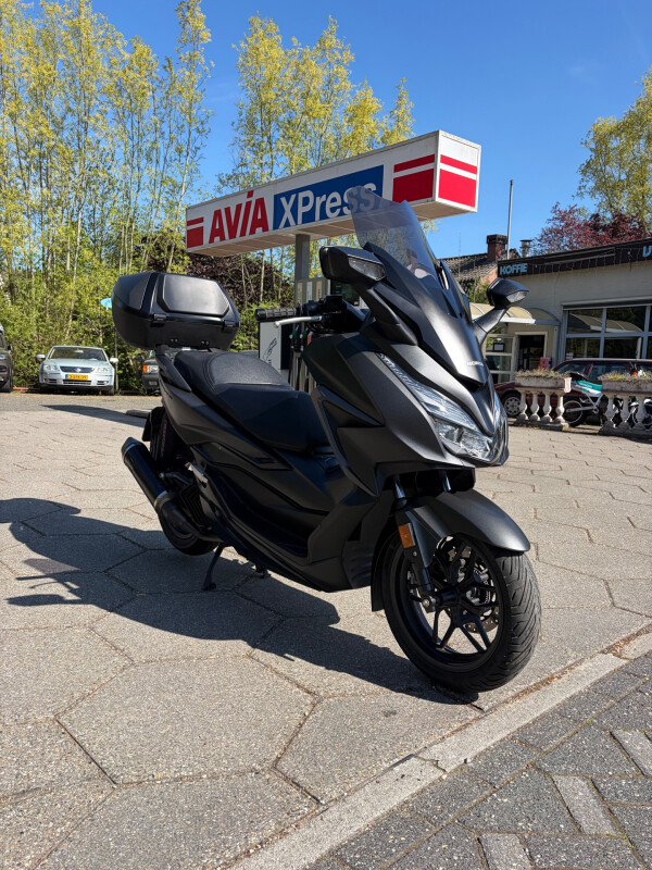 Honda Scooter Forza NSS 125 ABS A1 11KW