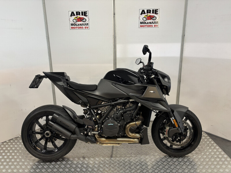 KTM BRABUS 1300 R