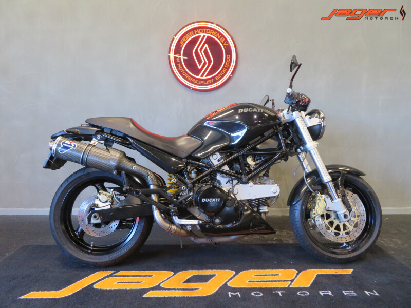 DUCATI MONSTER 620I DARK TERMIGNONI!