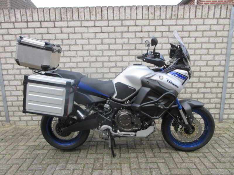 YAMAHA XT1200ZE