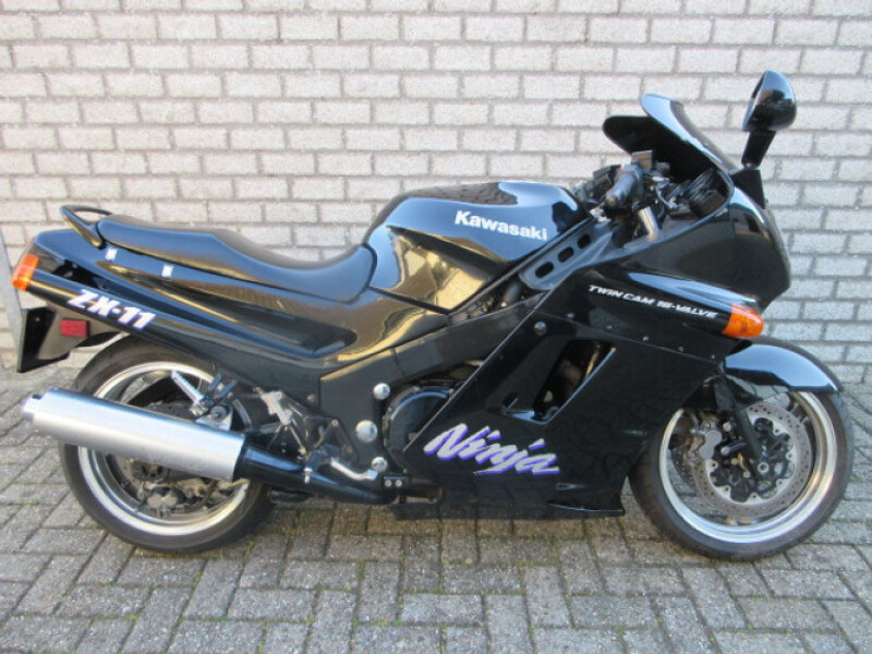KAWASAKI ZZR 1100