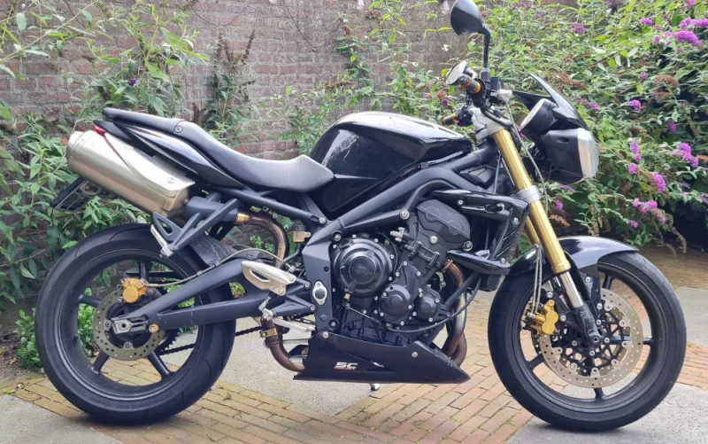 Triumph Street Triple