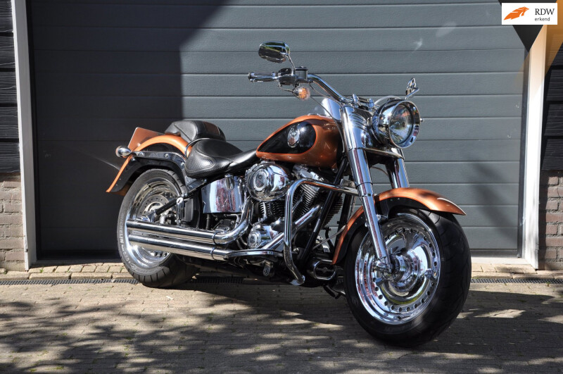 Harley Davidson FLSTF Fat Boy Anniversary 105 Zeer veel chrome