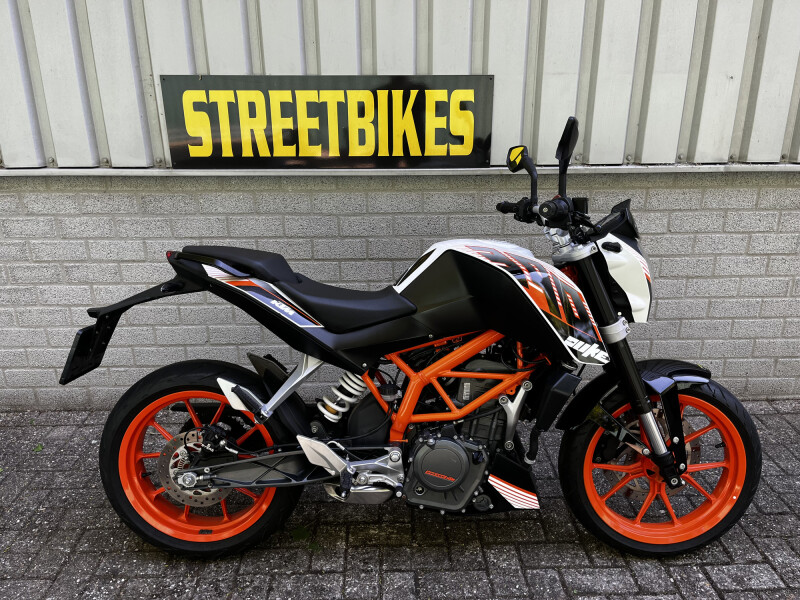 KTM 390 DUKE