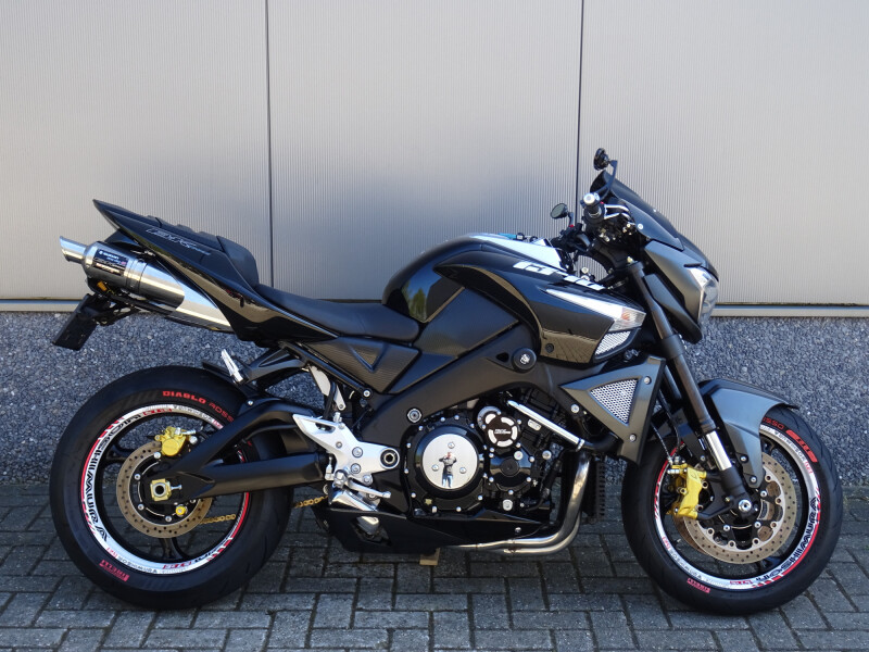 SUZUKI GSX 1300 B KING