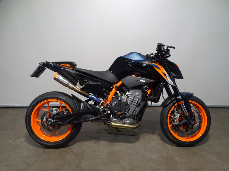 KTM 890 DUKE R