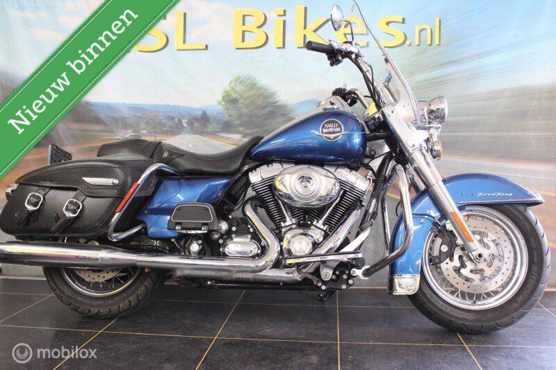 Harley Davidson 96 FLHRC Road King Classic