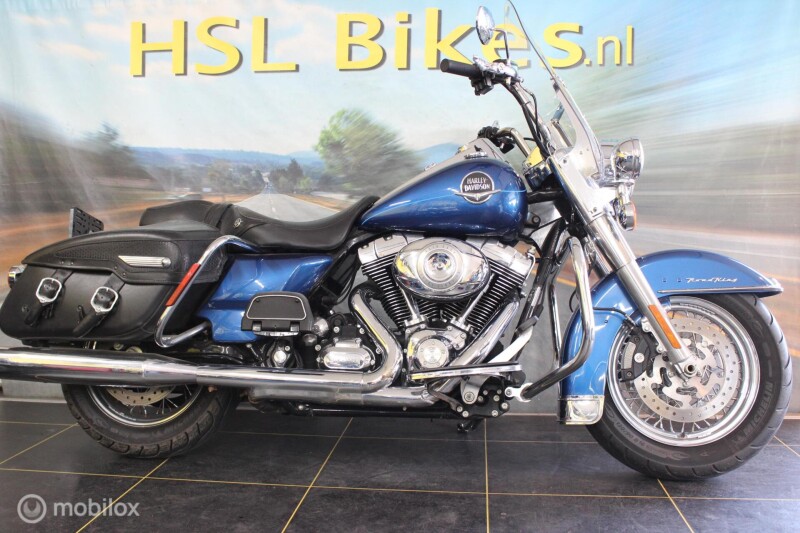 Harley Davidson 96 FLHRC Road King Classic