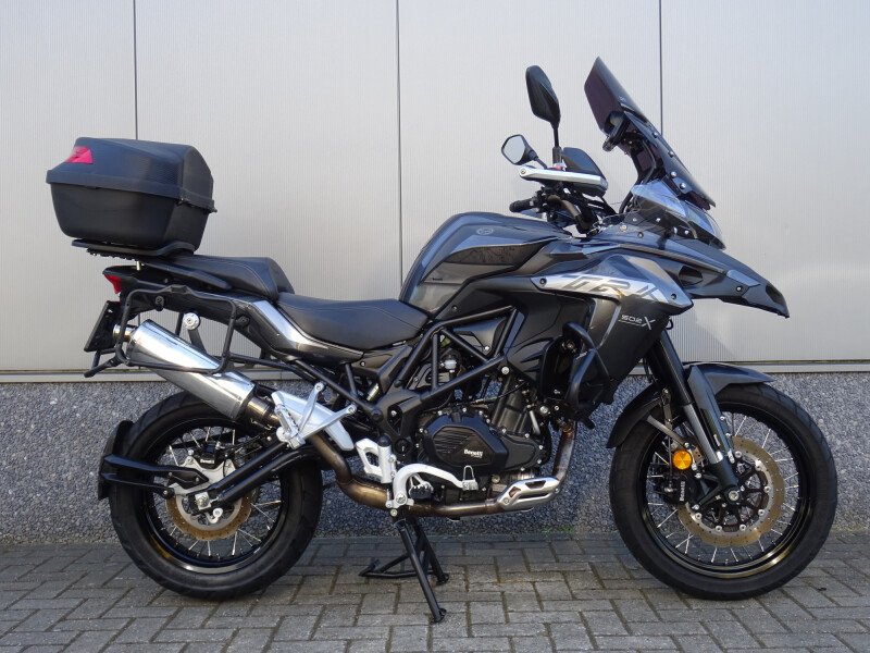 BENELLI TRK 502 X
