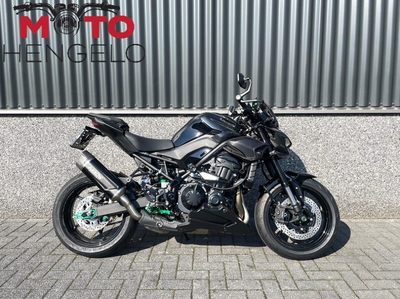 Kawasaki Z900 PUIG / EVOTECH EDITION