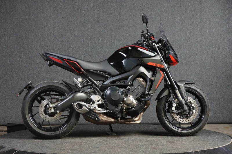 Yamaha MT09 Super nice bike!!
