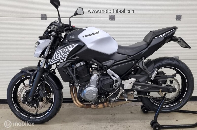 Kawasaki Z650 35kw nieuwstaat!