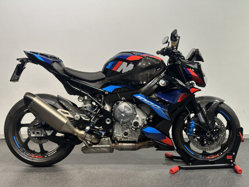 BMW M 1000 R