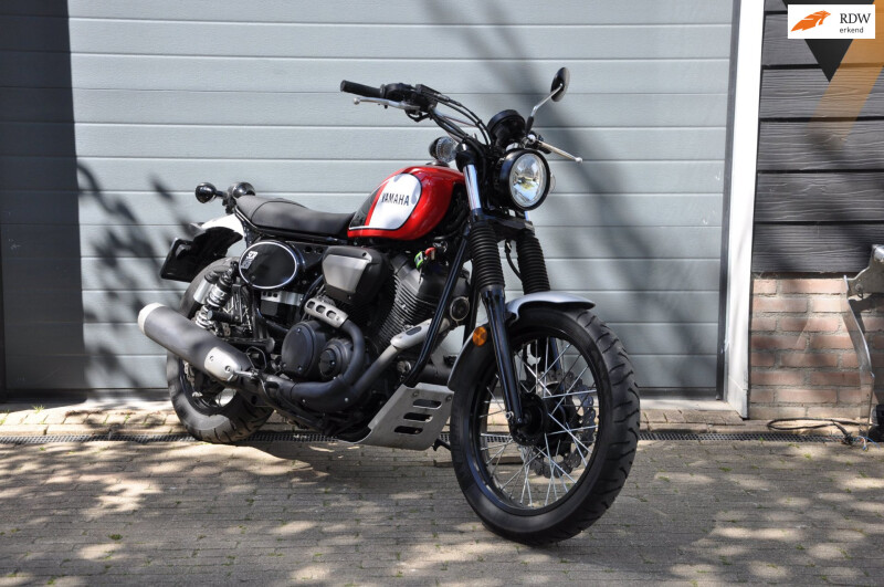 Yamaha SCR 950 / XVS950R