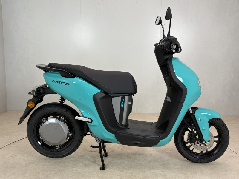 Yamaha NEO'S EV Dual Battery