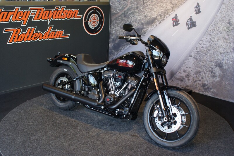 Harley-Davidson SOFTAIL FXLRS LOW RIDER S