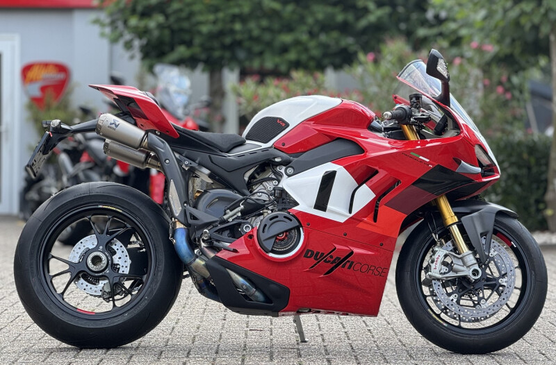 Ducati Panigale V4 R